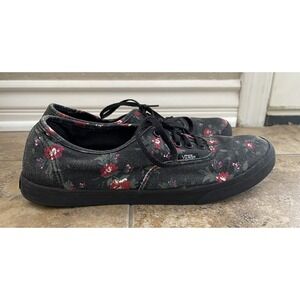 Vans Off The Wall Shoes Womens Black Roses Sz 10.5 There is blemish on the shoes